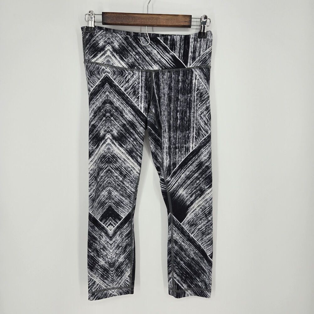 Lululemon Wunder Under Crop II Full-on Luon Heat Wave White Black 6